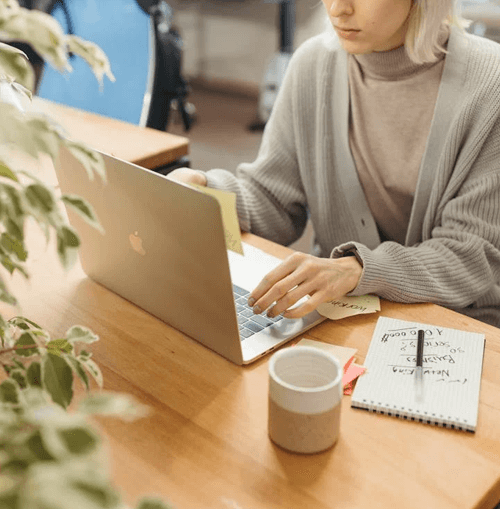 Tempo Invion ilustrace podpůrného týmu